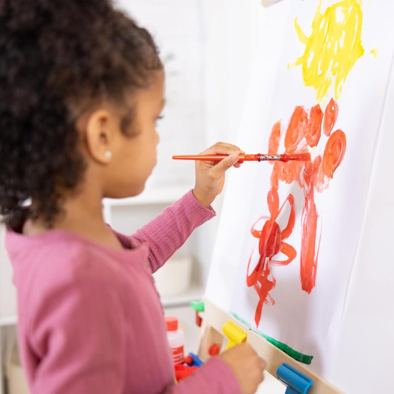 Melissa & Doug Deluxe Standing Art Easel - Dry-Erase Board, Chalkboard, Paper Roller - FSC Certified - Image 7